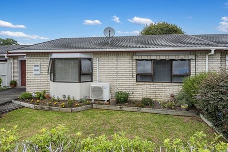 Photo of property in 2/61 Dinniss Avenue, Regent, Whangarei, 0112