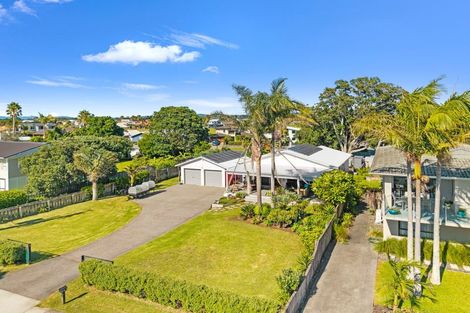 Photo of property in 243 One Tree Point Road, One Tree Point, 0118