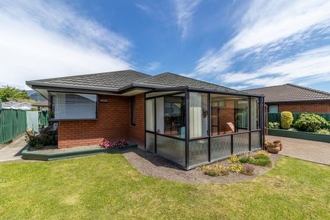 Photo of property in 14 Pettit Place, The Wood, Nelson, 7010