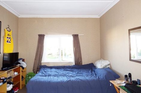 Photo of property in 25 Hunia Street, Marton, 4710