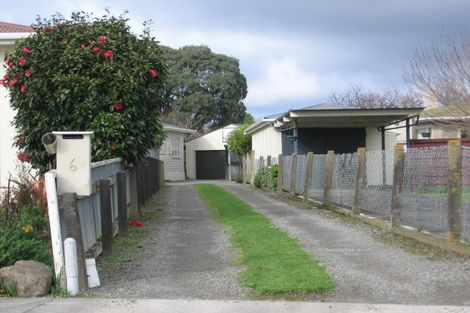 Photo of property in 6 Droylsden Place, Palmerston North, 4410