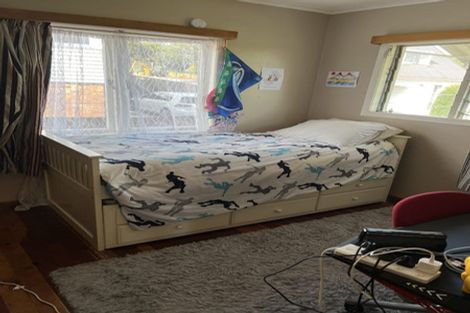 Photo of property in 1/39 Kia Ora Road, Beach Haven, Auckland, 0626