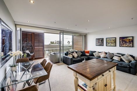 Photo of property in 203c/14 West Quay, Ahuriri, Napier, 4110