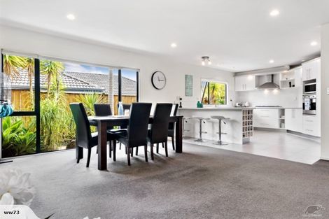 Photo of property in 103 Hugh Green Drive, Pinehill, Auckland, 0632