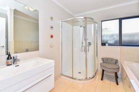 Photo of property in 41 Capriana Drive, Karaka, Papakura, 2113