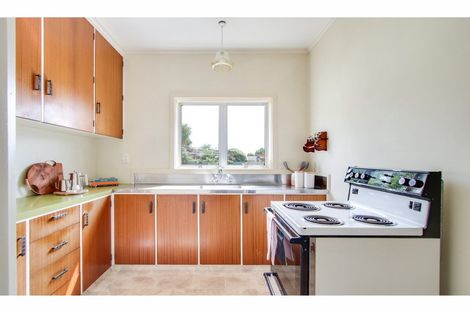 Photo of property in 410 Massey Street, Akina, Hastings, 4122