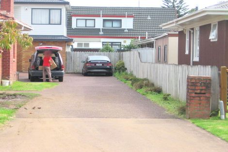 Photo of property in 2/19 Watson Place, Papatoetoe, Auckland, 2025