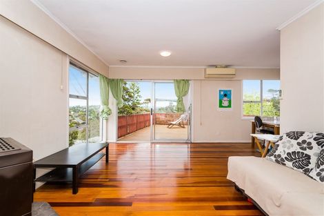 Photo of property in 578 Glenfield Road, Bayview, Auckland, 0629