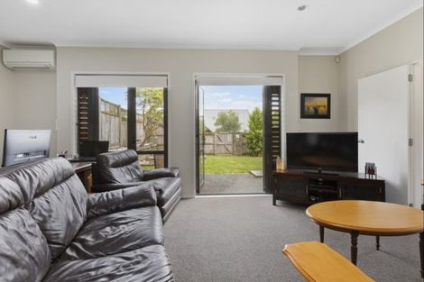 Photo of property in 44/11 The Avenue, Albany, Auckland, 0632