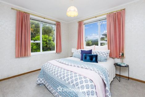 Photo of property in 57 Routley Crescent, Elderslea, Upper Hutt, 5018