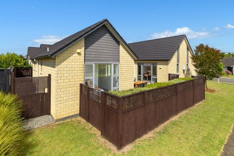 Photo of property in 84 Landing Drive, Pyes Pa, Tauranga, 3112