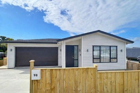 Photo of property in 98 Taikura Avenue, Red Beach, 0932