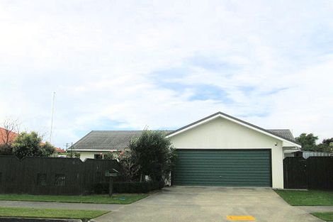 Photo of property in 21 Beach Haven Place, Paraparaumu Beach, Paraparaumu, 5032