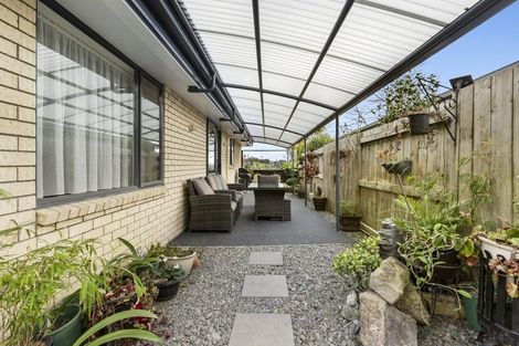 Photo of property in 41 Village Park Drive, Welcome Bay, Tauranga, 3112