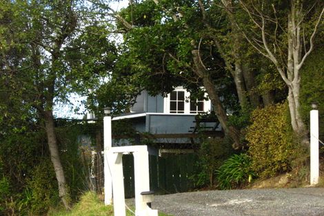 Photo of property in 21 Albert Road, Osborne, Port Chalmers, 9081
