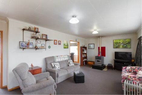 Photo of property in 4 Shortland Street, Tamatea, Napier, 4112