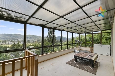 Photo of property in 7b Gurney Road, Kelson, Lower Hutt, 5010