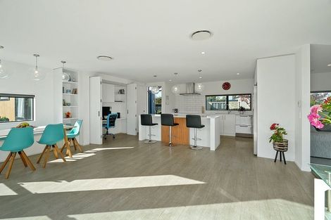 Photo of property in 43 Billington Drive, Halswell, Christchurch, 8025