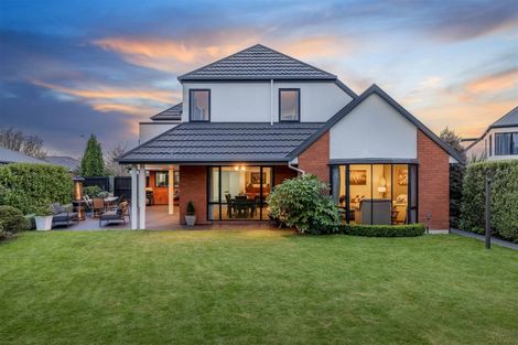 Photo of property in 15 Abingdon Court, Avonhead, Christchurch, 8042