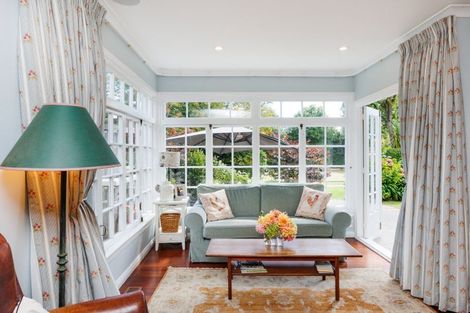 Photo of property in 15 Trent Avenue, Hokowhitu, Palmerston North, 4410