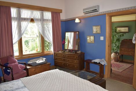 Photo of property in 27 Chester Street, Levin, 5510