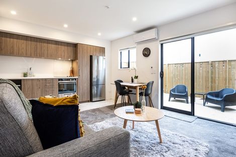 Photo of property in 2/221 Armagh Street, Christchurch Central, Christchurch, 8011