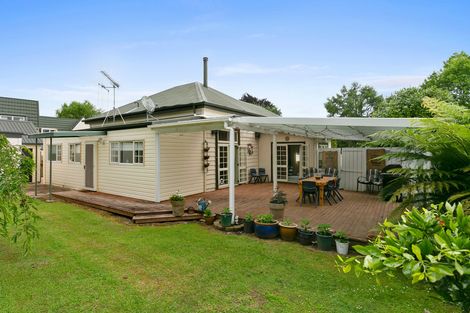 Photo of property in 138 Victoria Street, Cambridge, 3434