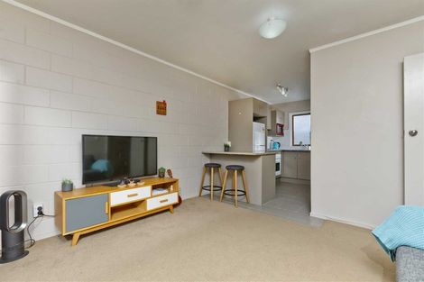 Photo of property in 9/773 Beach Road, Browns Bay, Auckland, 0630
