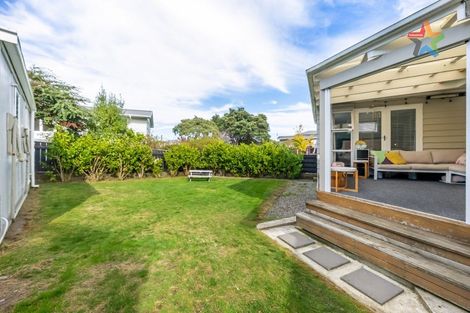 Photo of property in 46 Cedar Street, Maungaraki, Lower Hutt, 5010
