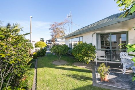 Photo of property in 2/166 Guppy Road, Taradale, Napier, 4112