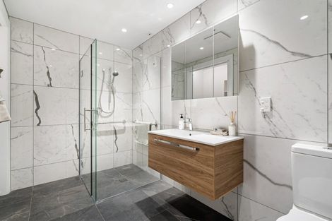 Photo of property in 98b/30 Ambassador Glade, Orewa, 0931