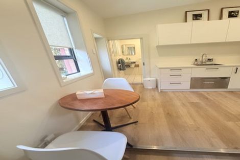 Photo of property in 60 Royal Terrace, Dunedin Central, Dunedin, 9016