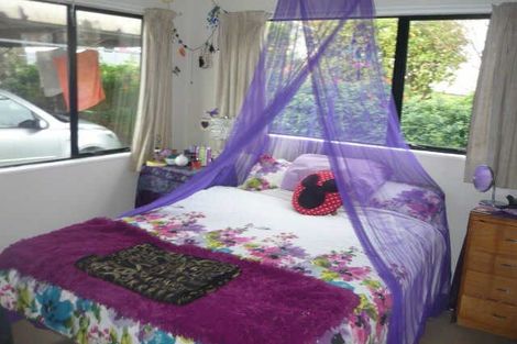 Photo of property in 57 Banks Street, Marfell, New Plymouth, 4310