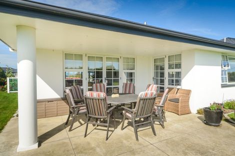 Photo of property in 137 Mount Taylor Drive, Feilding, 4775