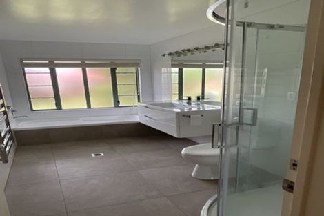 Photo of property in 12 The Mews, Shamrock Park, Auckland, 2016