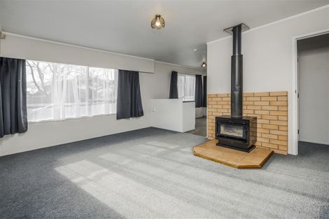 Photo of property in 1/10 Gloaming Place, Conifer Grove, Takanini, 2112