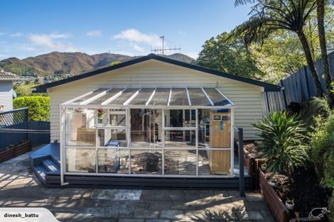 Photo of property in 79 Sunshine Avenue, Karori, Wellington, 6012