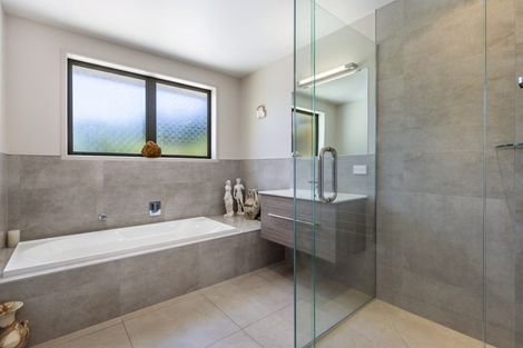 Photo of property in 90 Hindmarsh Drive, Rangatira Park, Taupo, 3330