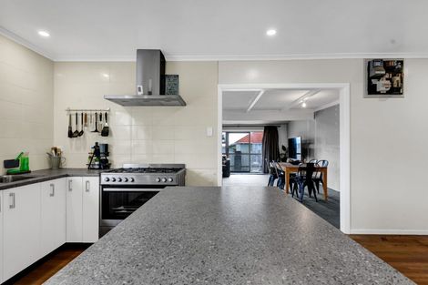 Photo of property in 1 List Street, Welbourn, New Plymouth, 4310