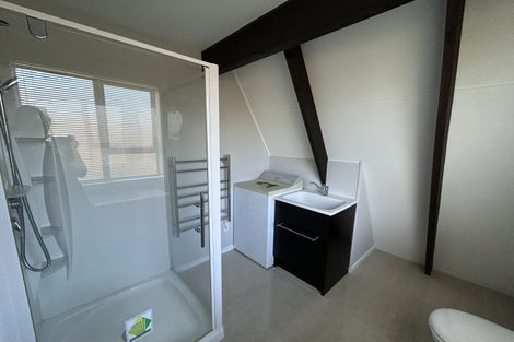 Photo of property in 11 Kowhai Drive, Wanaka, 9305