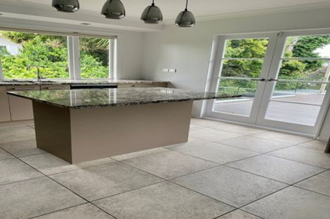 Photo of property in 26 West Lynn Road, Titirangi, Auckland, 0604