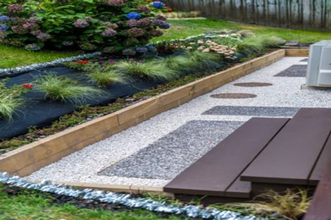 Photo of property in 8 Chardon Place, Henderson, Auckland, 0612