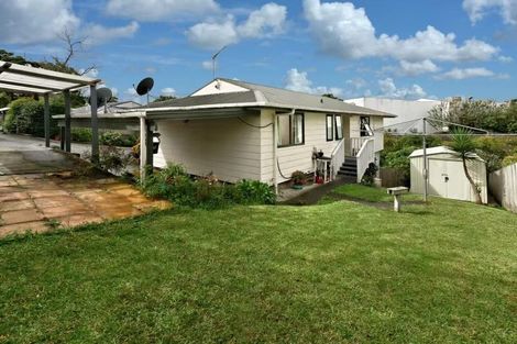 Photo of property in 1/7 Kinvig Place, Ranui, Auckland, 0612