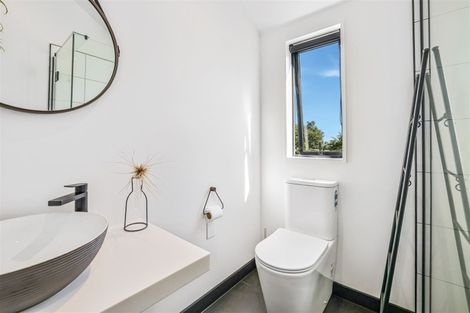 Photo of property in 299 Cannon Hill Crescent, Mount Pleasant, Christchurch, 8081