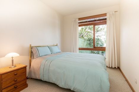 Photo of property in 27 Seapoint Road, Bluff Hill, Napier, 4110