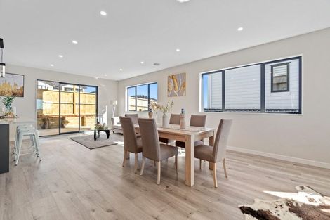 Photo of property in 14 Glann Lane, Flat Bush, 2019