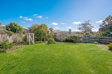Photo of property in 27 Metcalfe Road, Ranui, Auckland, 0612
