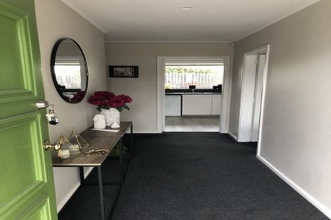 Photo of property in 145 Wairakei Road, Bryndwr, Christchurch, 8053