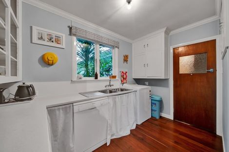 Photo of property in 41 Cumming Street, Okato, 4335