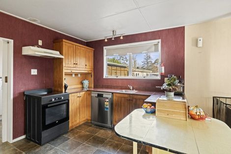 Photo of property in 10 Ross Street, Marton, 4710